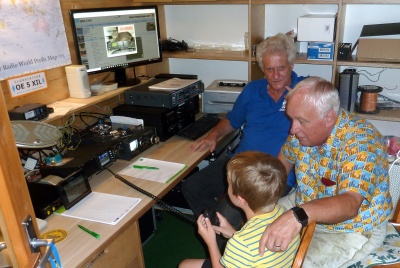 Treffen gehrloser Menschen in Bad Ischl. Das erste deutschsprachige Treffen fr Gehrlose mit zustzlichen Beeintrchtigungen fand im September 2006 statt. Gehrlose treffen Gehrlose - Barmherzige Brder